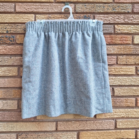 J. Crew Dresses & Skirts - NWT J. Crew Wool Blend Size 8 Gray Skirt